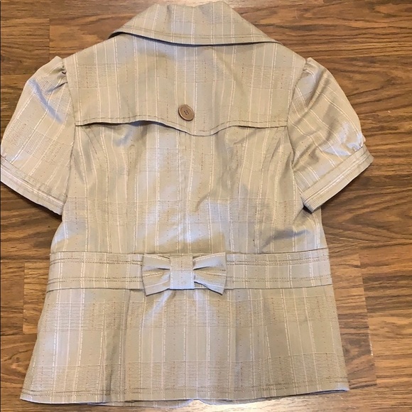 Jacket - Picture 4 of 4